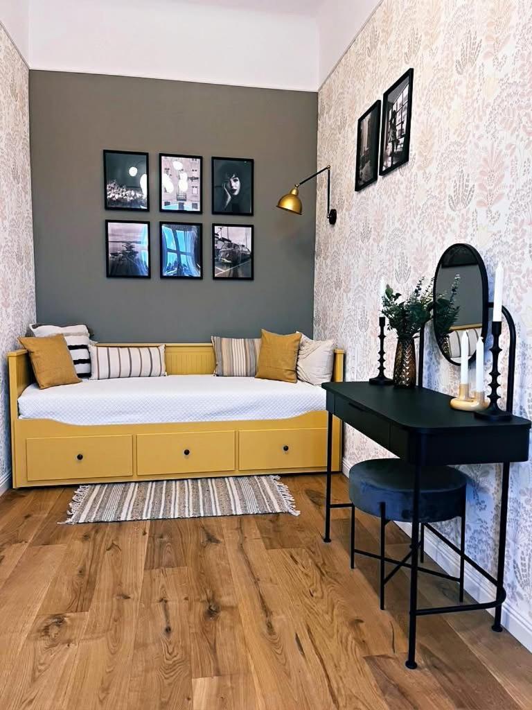 Zur Linde Apartment Sibiu Luaran gambar